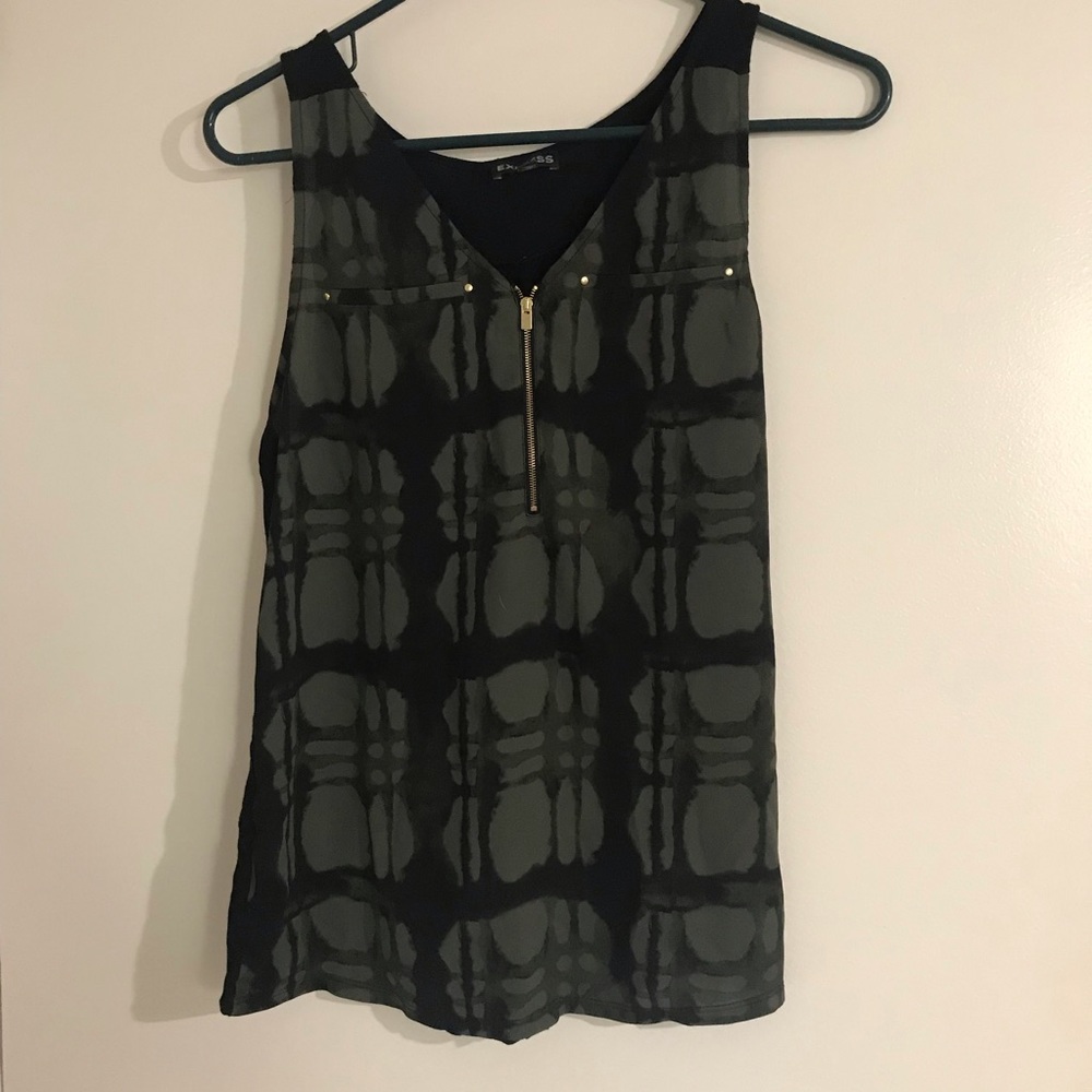 Express tank top